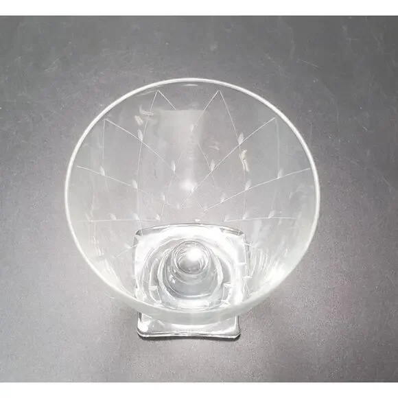 RARE Vintage (1933 to 1943) Fostoria NEW YORKER Water Goblet 5 7/8" - Picture 3 of 4